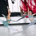 Занятия йогой, фитнесом в спортзале Fly Stretch Энгельс