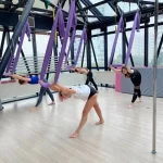 Занятия йогой, фитнесом в спортзале Fly Stretching Екатеринбург