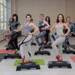 Занятия йогой, фитнесом в спортзале Flyyoga.ru Ленинск-Кузнецкий