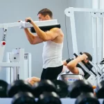 Занятия йогой, фитнесом в спортзале Fora Gym Псков