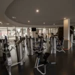 Занятия йогой, фитнесом в спортзале Форвард Волгоград