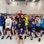 Занятия йогой, фитнесом в спортзале Фридом Файт Клаб Москва