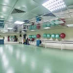 Занятия йогой, фитнесом в спортзале ФСК Аквант Москва