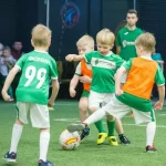 Занятия йогой, фитнесом в спортзале Футболика Курск