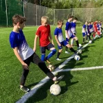 Занятия йогой, фитнесом в спортзале Футбольная школа Луч Москва