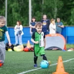 Занятия йогой, фитнесом в спортзале Футбольная школа Soccer Ball Нижний Новгород