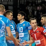 Занятия йогой, фитнесом в спортзале Газпром-Югра Сургут