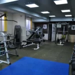 Занятия йогой, фитнесом в спортзале ГБУ ДЦ Родник Москва