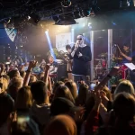 Занятия йогой, фитнесом в спортзале Гелиос Москва