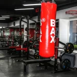 Занятия йогой, фитнесом в спортзале Genesis gym Омск