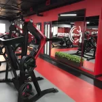 Занятия йогой, фитнесом в спортзале Genesis gym Омск