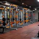 Занятия йогой, фитнесом в спортзале GFitness Москва