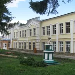 Занятия йогой, фитнесом в спортзале ГОБПОУ Усманский промышленно-технологический колледж, спортивный зал Усмань