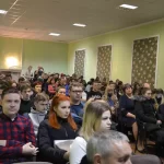Занятия йогой, фитнесом в спортзале ГОБПОУ Усманский промышленно-технологический колледж, спортивный зал Усмань