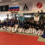 Занятия йогой, фитнесом в спортзале Годжира джиу-джитсу Москва