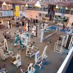 Занятия йогой, фитнесом в спортзале Gold’s Fitness Нижний Новгород
