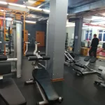 Занятия йогой, фитнесом в спортзале Golden Gym Екатеринбург