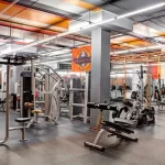 Занятия йогой, фитнесом в спортзале Golden Gym Екатеринбург