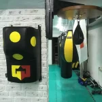 Занятия йогой, фитнесом в спортзале Golden Stick Москва