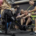 Занятия йогой, фитнесом в спортзале Gora Crossgym Москва