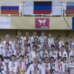 Занятия йогой, фитнесом в спортзале Гора, клуб спортивного каратэ-до Ярославль