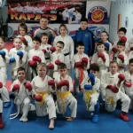 Занятия йогой, фитнесом в спортзале Гора, клуб спортивного каратэ-до Ярославль