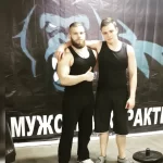 Занятия йогой, фитнесом в спортзале Gorilla Владивосток