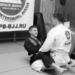 Занятия йогой, фитнесом в спортзале Gracie Barra Екатеринбург