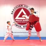 Занятия йогой, фитнесом в спортзале Gracie Barra Tomsk бразильское джиу-джитсу Томск