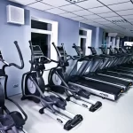 Занятия йогой, фитнесом в спортзале Гранд Фит Туапсе