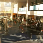 Занятия йогой, фитнесом в спортзале Grand Fitness Hall Омск