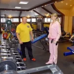 Занятия йогой, фитнесом в спортзале Гранд Тула