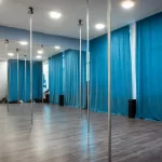Занятия йогой, фитнесом в спортзале Gravity Pole Hub Санкт-Петербург