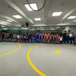Занятия йогой, фитнесом в спортзале Грей Тайгер Тим Москва