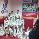 Занятия йогой, фитнесом в спортзале Гренадёр Сочи