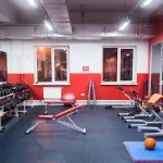 Занятия йогой, фитнесом в спортзале Грин Сити Зеленоград