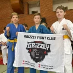 Занятия йогой, фитнесом в спортзале Grizzly Fight Club Ярославль