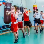 Занятия йогой, фитнесом в спортзале Групповые и персональные тренировки по боксу Томск