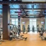 Занятия йогой, фитнесом в спортзале Gw Fitness на Туристской Санкт-Петербург