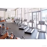 Занятия йогой, фитнесом в спортзале Gym Ideal Сочи