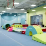 Занятия йогой, фитнесом в спортзале GYM KiDs Москва