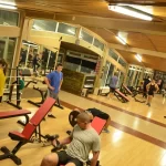 Занятия йогой, фитнесом в спортзале GymBro Энгельс