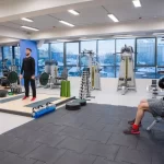 Занятия йогой, фитнесом в спортзале GYM-Tonic Томск