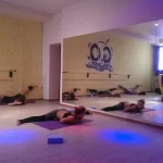 Занятия йогой, фитнесом в спортзале H2O dance studio Красноярск