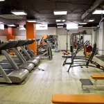 Занятия йогой, фитнесом в спортзале Hard Gym Королёв