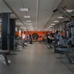 Занятия йогой, фитнесом в спортзале Hard Gym Лабинск