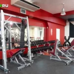 Занятия йогой, фитнесом в спортзале High Up jumping Fitness Москва