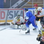 Занятия йогой, фитнесом в спортзале Hockey shot Екатеринбург