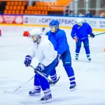 Занятия йогой, фитнесом в спортзале Hockey Star Москва