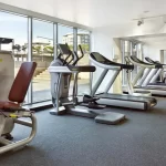 Занятия йогой, фитнесом в спортзале Holiday Inn Fitness Centre and SPA Самара